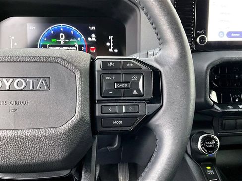 Used 2025 Toyota Land Cruiser 1958 image 25