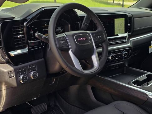 New 2026 GMC Sierra 2500 SLT AWD/4WD image 16