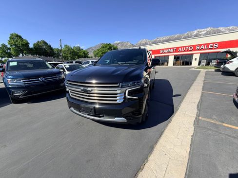 Used 2023 Chevrolet Tahoe High Country AWD/4WD image 8
