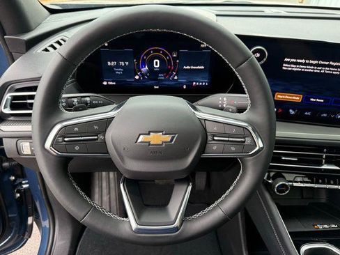 New 2026 Chevrolet Traverse LT FWD image 8