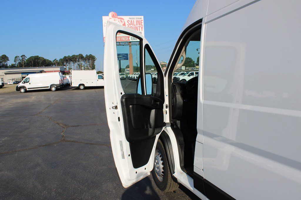 Used 2025 RAM ProMaster 3500 w/ Convenience Group FWD image 29