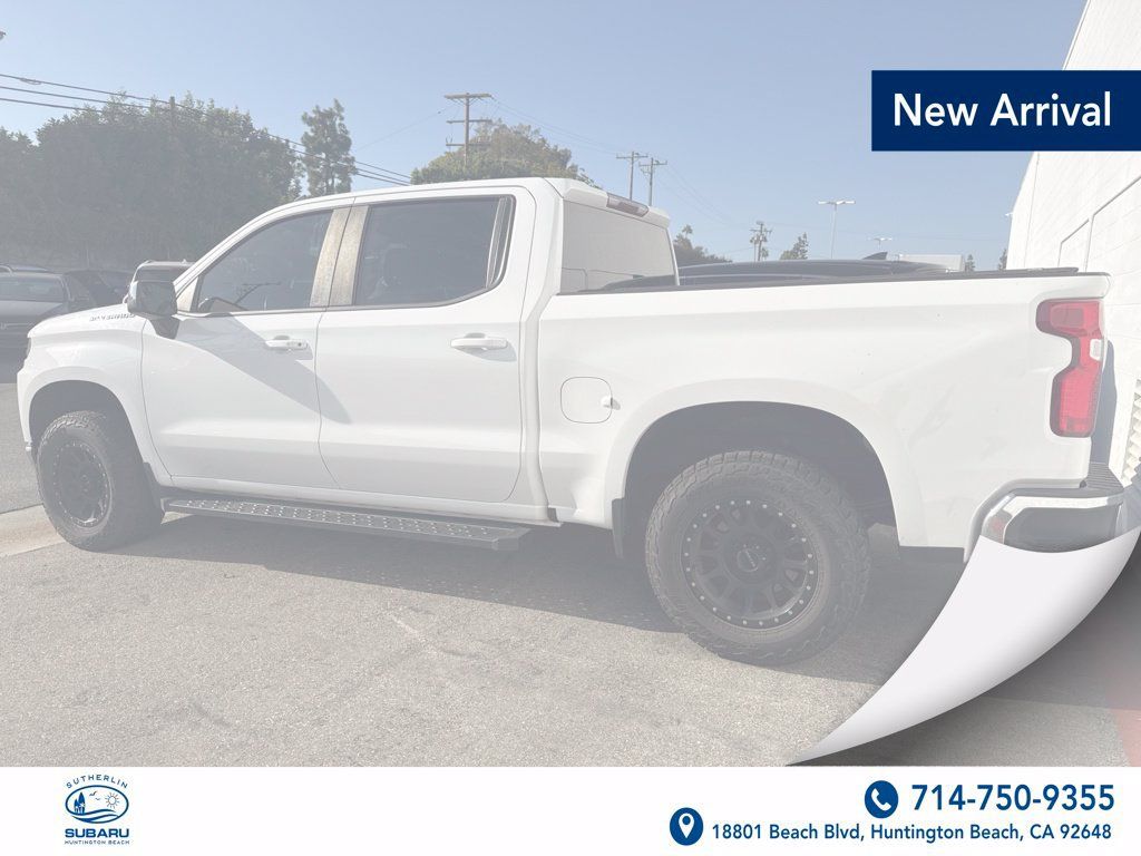 Used 2021 Chevrolet Silverado 1500 LT w/ Bed Protection Package RWD image 2