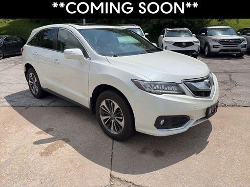 Used 2018 Acura RDX AWD w/ Advance Package image 3