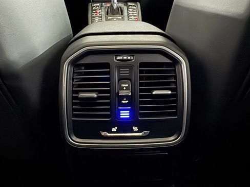 Used 2016 Porsche Macan S AWD/4WD image 28