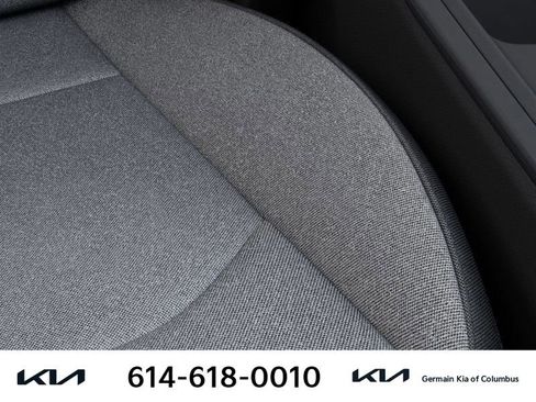 New 2025 Kia K4 LX image 27