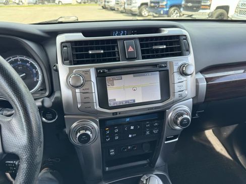 Used 2018 Toyota 4Runner Limited image 25
