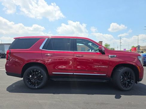 New 2026 GMC Yukon Elevation w/ Elevation Premium Package AWD/4WD image 18