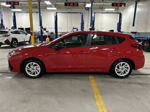 Certified 2025 Subaru Impreza 2.0i image 5