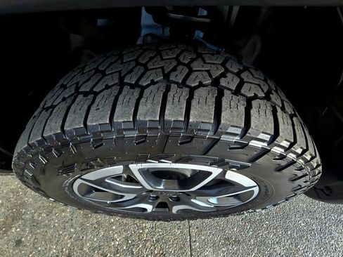Certified 2024 Jeep Compass Trailhawk image 28