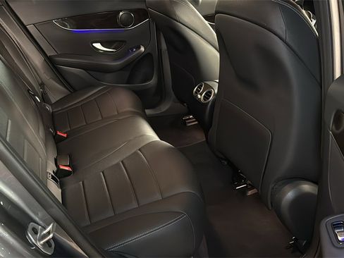 Used 2022 Mercedes-Benz GLC 300 4MATIC image 13