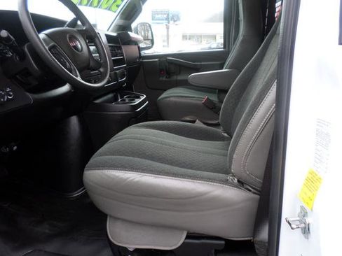 Used 2024 GMC Savana 2500 w/ Driver Convenience Package image 28