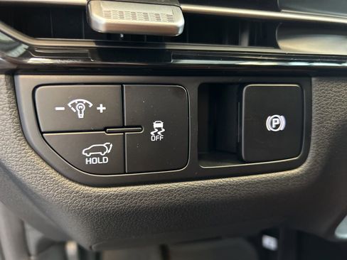 New 2026 Kia Sportage X-Line w/ X-Line Technology Package image 19