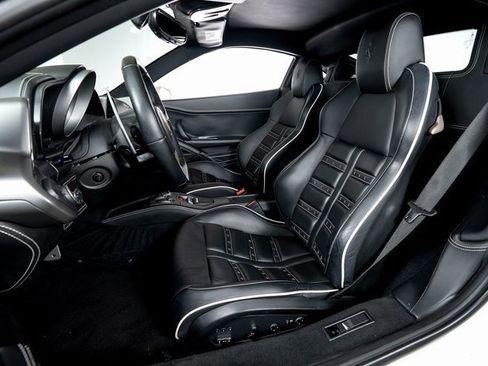 Used 2012 Ferrari 458 Italia Coupe image 4