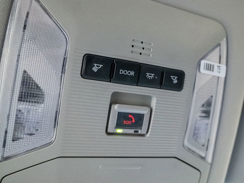 Used 2024 Toyota RAV4 LE image 26