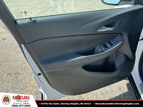 Certified 2023 Buick Encore GX Preferred FWD image 15