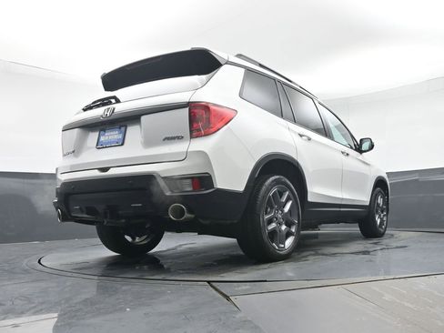 Certified 2023 Honda Passport EX-L image 37