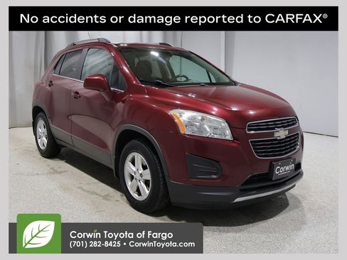 Used 2015 Chevrolet Trax LT FWD image 1