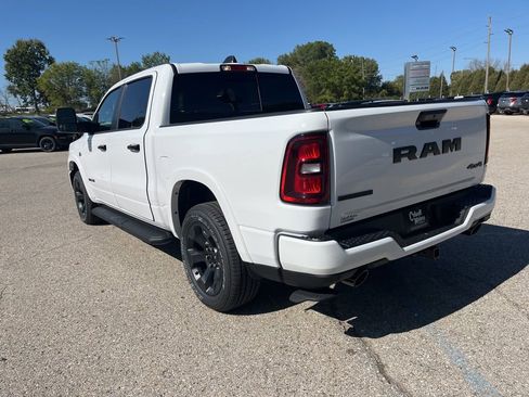 New 2026 RAM 1500 Big Horn AWD/4WD image 5