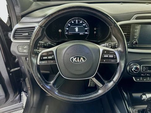 Used 2019 Kia Sorento SX AWD/4WD image 14