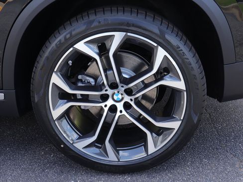 New 2026 BMW X5 xDrive40i w/ Climate Comfort Package AWD/4WD image 45