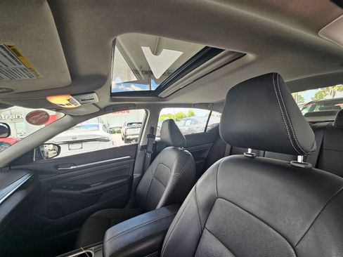 Used 2023 Nissan Altima 2.5 SL AWD/4WD image 26