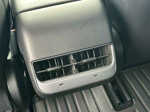 Used 2022 Tesla Model 3 Long Range image 16