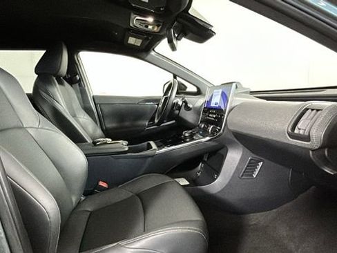 Used 2023 Subaru Solterra AWD image 28