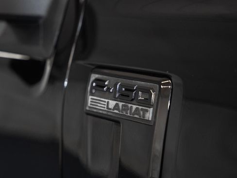 Used 2023 Ford F150 Lariat w/ Equipment Group 502A High image 18