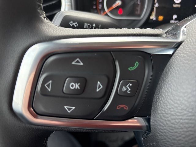 New 2026 Jeep Wrangler Unlimited Sahara w/ Safety Group AWD/4WD image 25