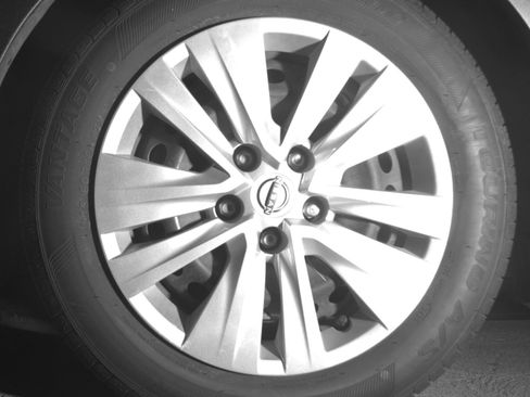 Used 2025 Nissan Sentra S image 12