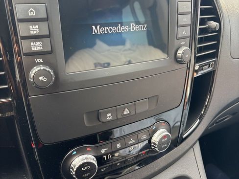 Used 2023 Mercedes-Benz Metris Passenger image 8