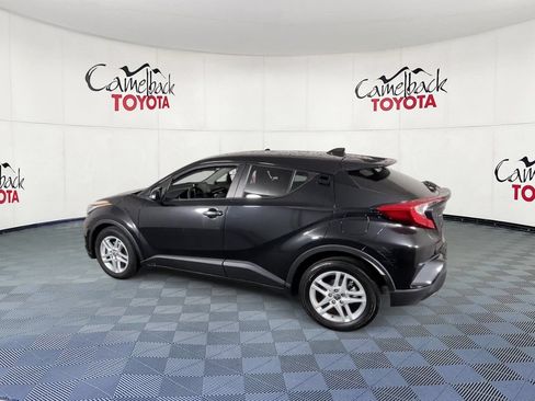Used 2020 Toyota C-HR LE FWD image 8