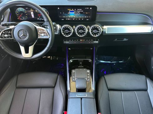 Certified 2023 Mercedes-Benz GLB 250 image 16