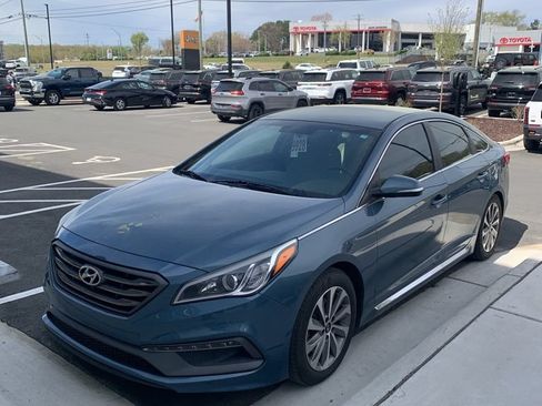 Used 2015 Hyundai Sonata Sport FWD image 9