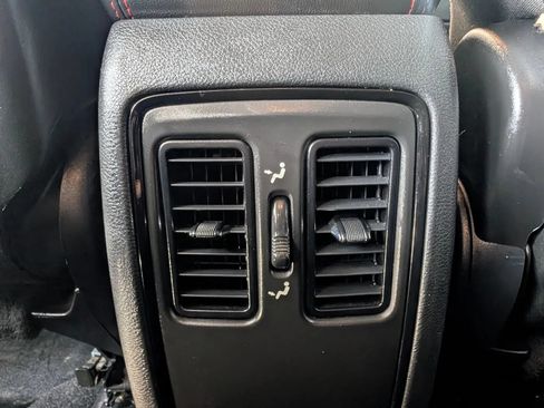 Used 2023 Dodge Durango GT RWD image 39