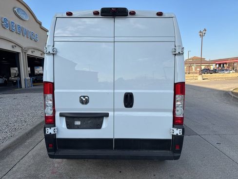 Used 2023 RAM ProMaster 2500 image 6