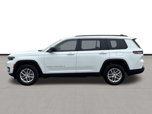 Used 2025 Jeep Grand Cherokee L Laredo RWD image 8