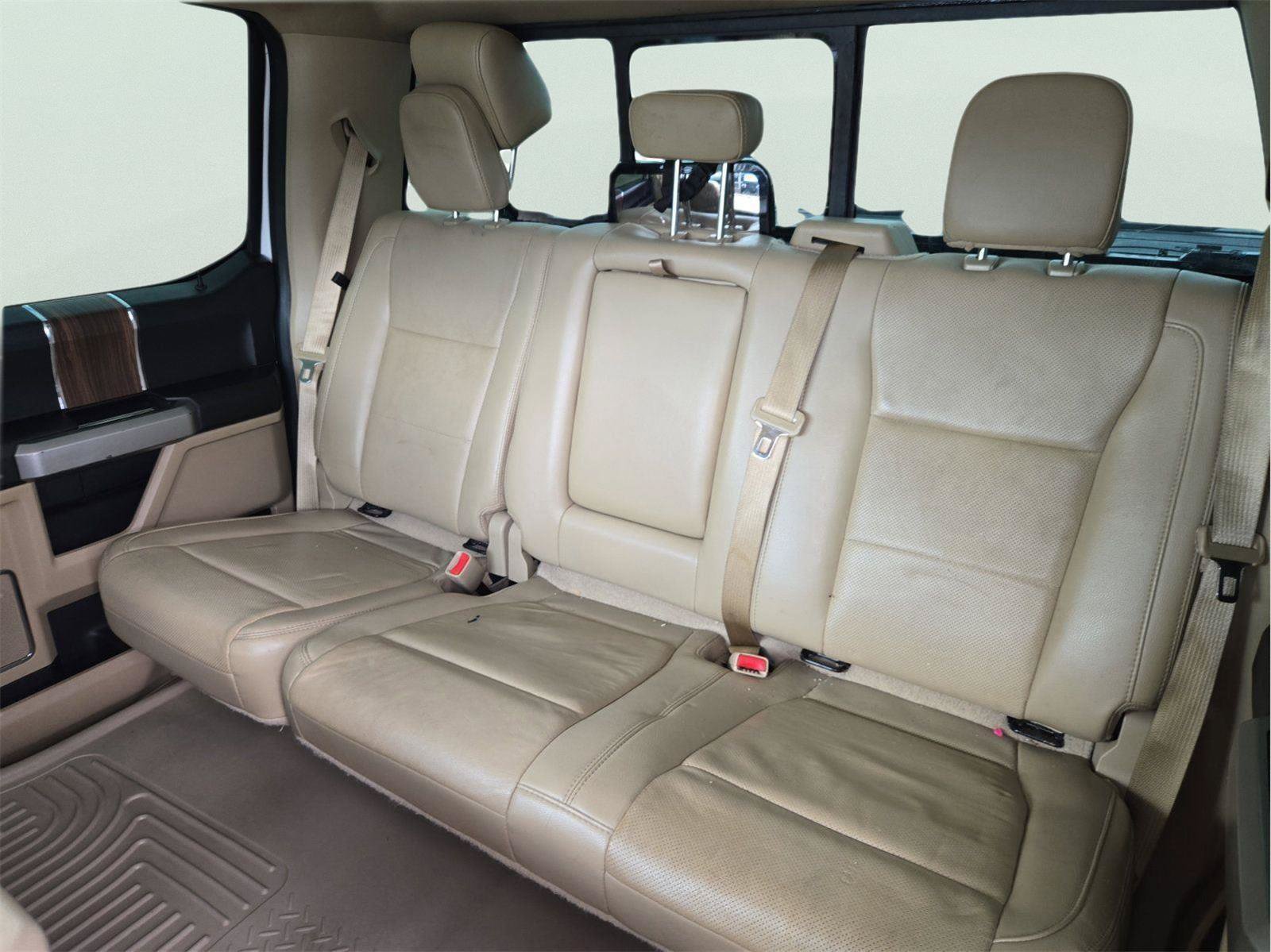 Used 2017 Ford F150 Lariat RWD image 23