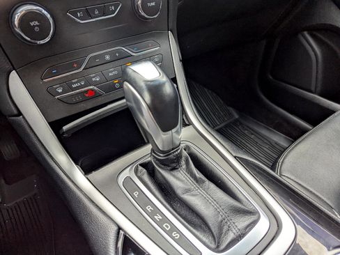 Used 2017 Ford Edge SEL w/ Equipment Group 201A image 27