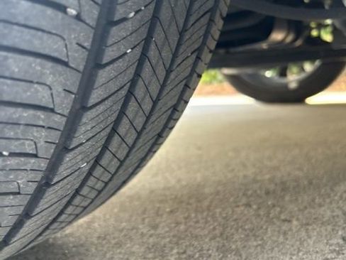 Used 2024 Nissan Sentra SR w/ SR Premium Package image 6