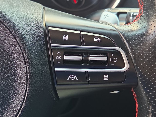 Used 2023 Kia Stinger GT2 RWD image 26