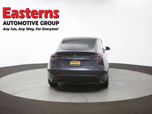 Used 2020 Tesla Model Y Performance AWD/4WD image 32