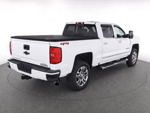 Used 2019 Chevrolet Silverado 2500 High Country w/ Duramax Plus Package AWD/4WD image 9