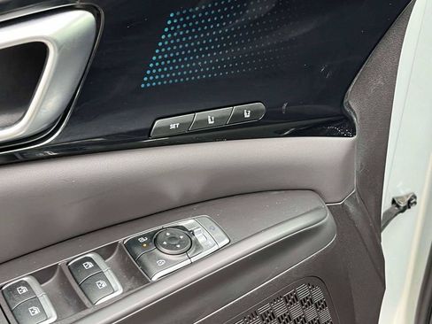 Certified 2026 Kia Carnival SX Prestige FWD image 16