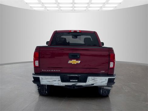 Used 2018 Chevrolet Silverado 1500 LTZ w/ LTZ Plus Package image 6