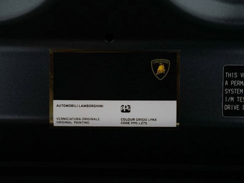 Used 2024 Lamborghini Huracan EVO image 28