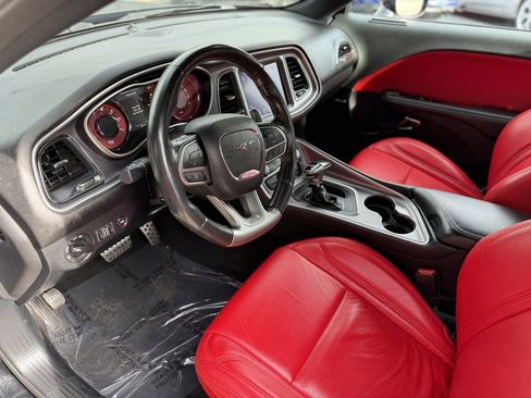 Used 2020 Dodge Challenger SRT Hellcat image 24
