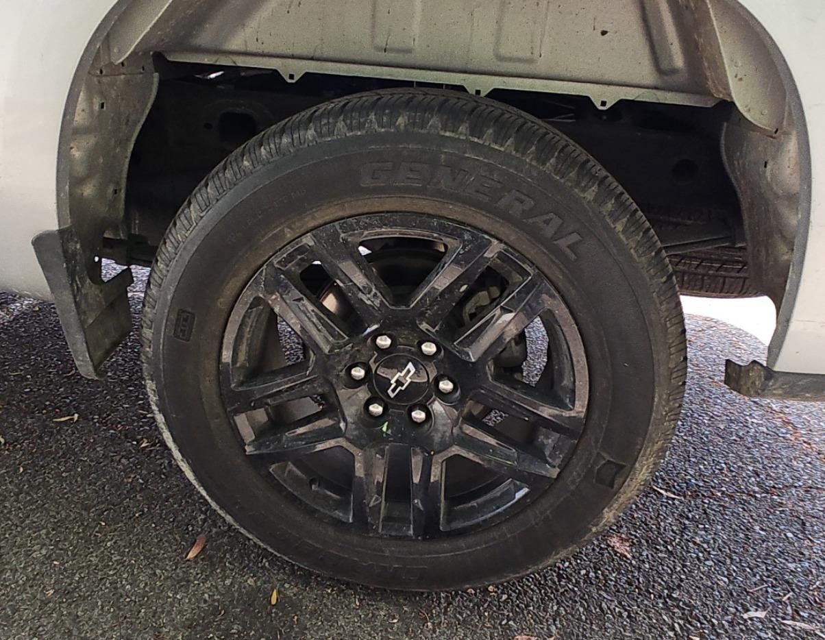 Used 2022 Chevrolet Silverado 1500 Custom RWD image 18