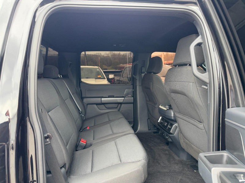 Used 2023 Ford F150 XLT w/ Equipment Group 302A High RWD image 10
