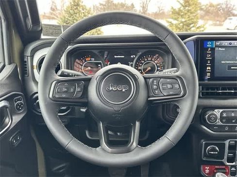 Used 2026 Jeep Wrangler Willys image 7